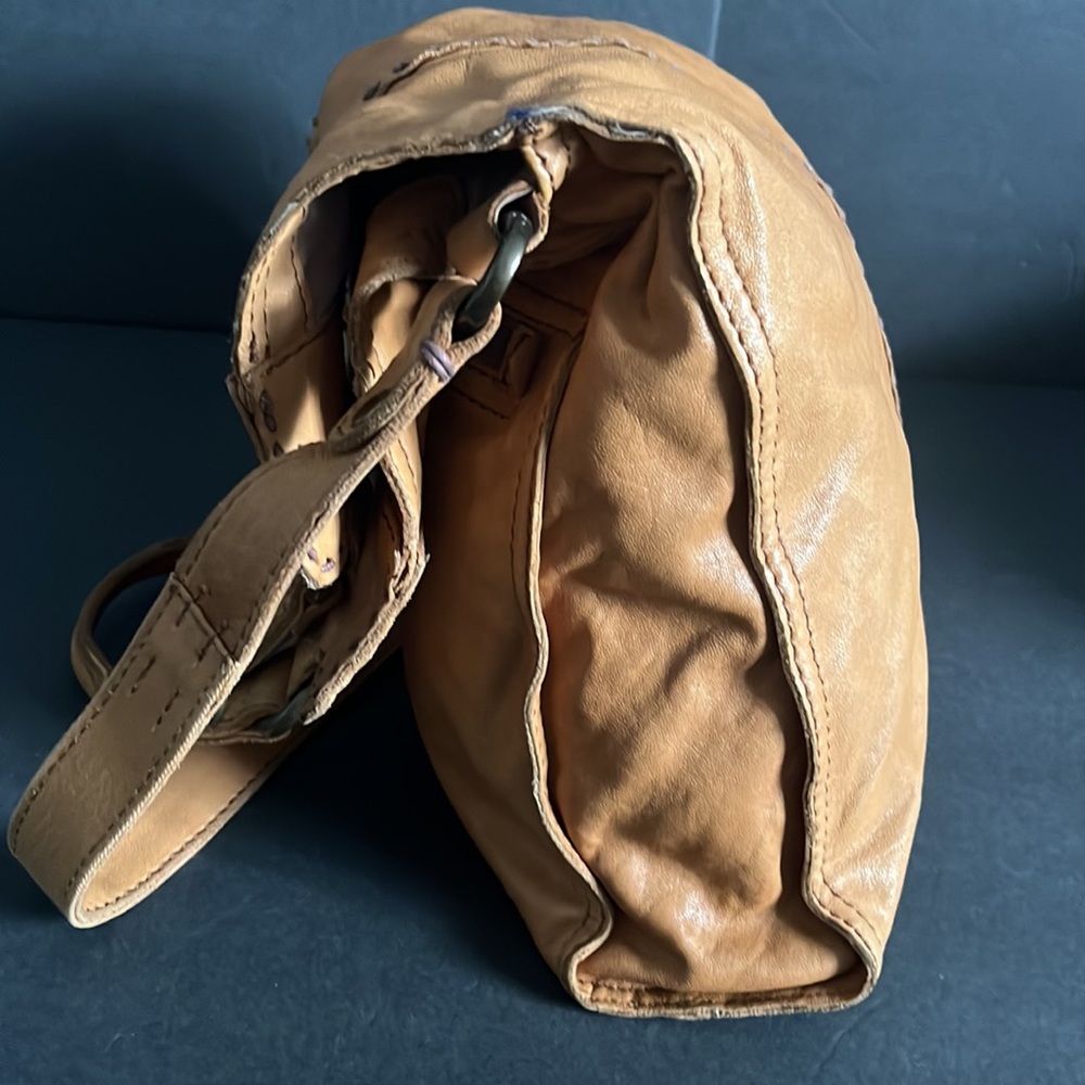 LUCKY BRAND Camel Italian Leather Abbey Road Crossbody Bag Shoulder Purse - Picture 12 of 16